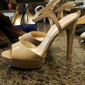 Jessica Simpson heels